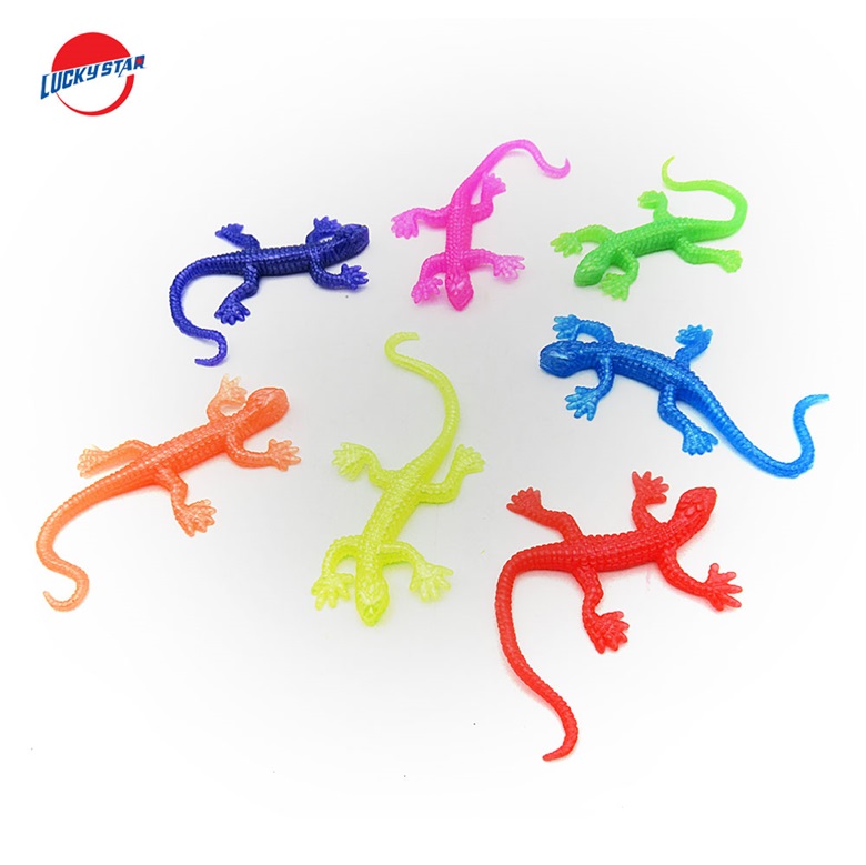stretchable lizard